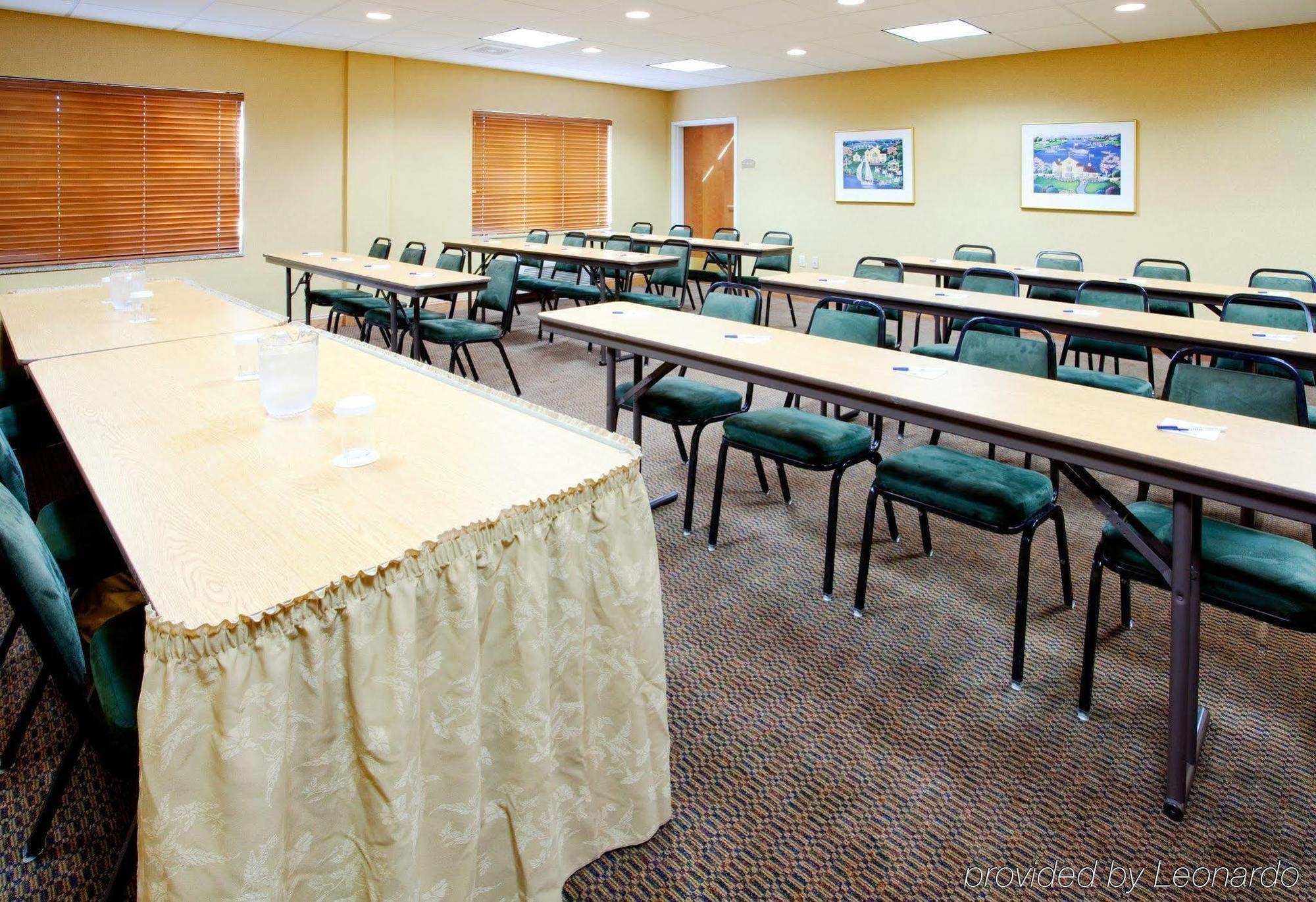 Holiday Inn Express & Suites Rocky Mount Smith Mountain Lake By Ihg Facilities photo